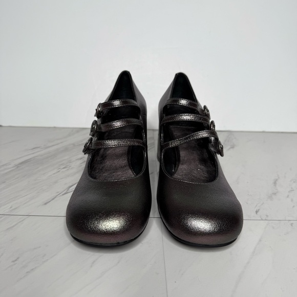 Jeffrey Campbell Tierz Pewter Iridescent Faux Leather Mary Jane Pump 7 1/2 - Picture 2 of 14